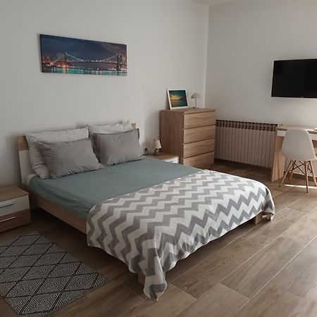 Studio Apartman Dori Пула Екстер'єр фото